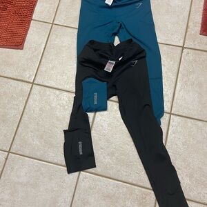Gymshark Black and Teal Activewear Set